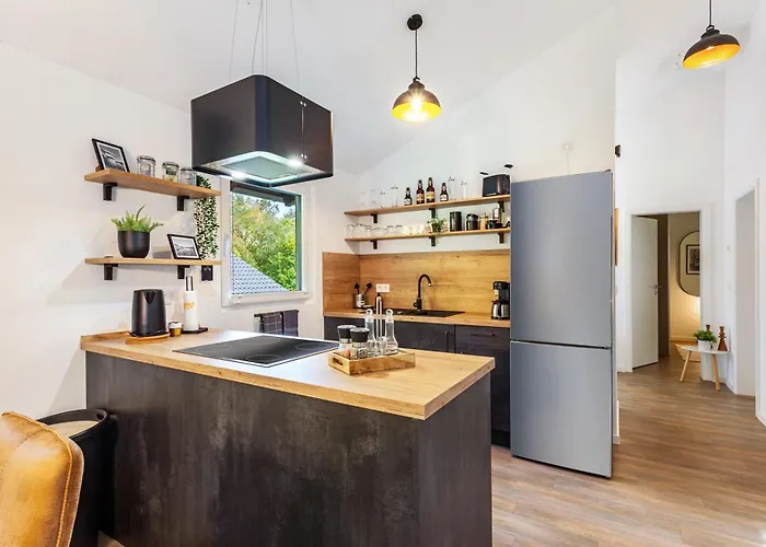 14 بيت للعطل *