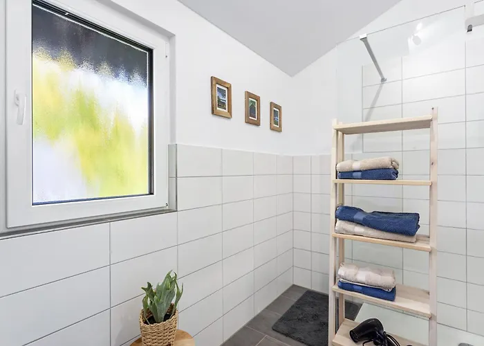 بيت للعطل 14