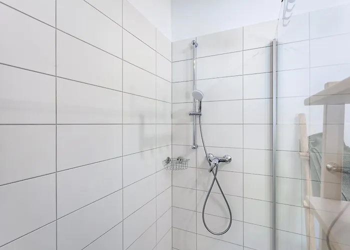 14 بيت للعطل *